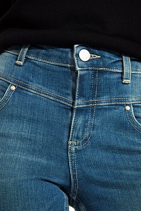 BLUE PIERCED SCULPT-UP MID-WAIST SLIM JEANS 6