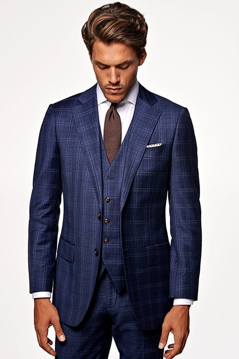 BLUE CHECKED LAZIO SUIT 2
