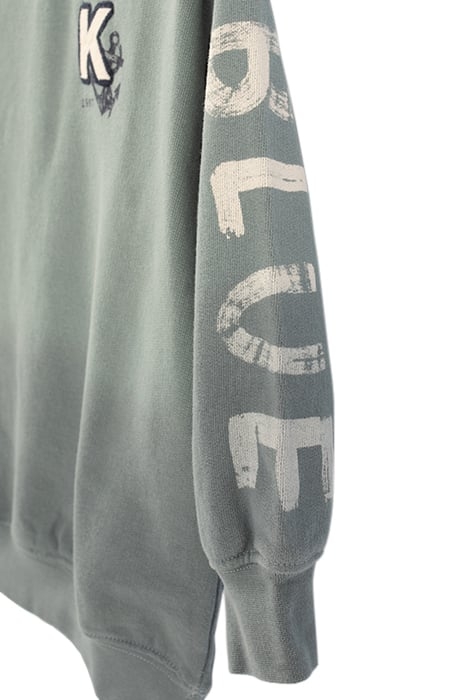 BOYS’ GREEN DEEP DYE SWEATSHIRT WITH PRINT AND BADGE 6