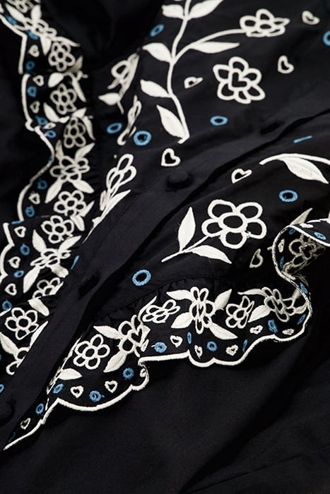 DAILA BLOUSE BLACK 7