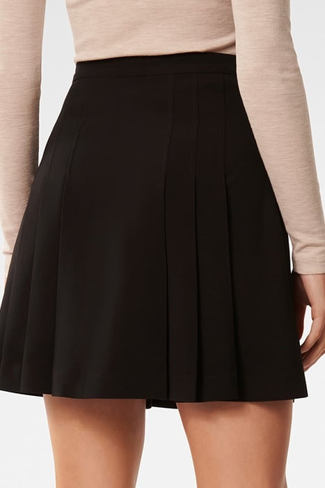 JESSICA MINI BUTTON KILT BLACK 2