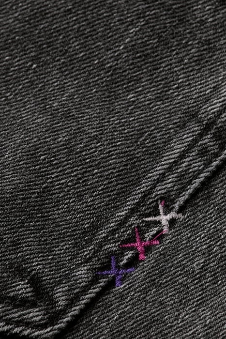 THE RAY 5 POCKET LOW RISE DENIM SHORT - WASHED BLACK WASHED 7