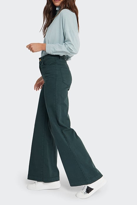 IMPERIAL GREEN FLARED JEANS 3