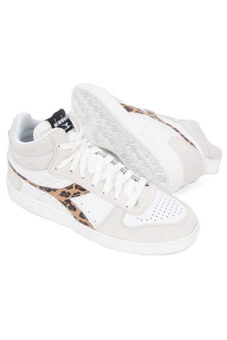 WHITE AND LEOPARD PRINT DIADORA® TRAINERS RED 4