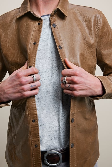 LEATHER PICK STITCHED SHIRT JACKET WITH WALNUT 2