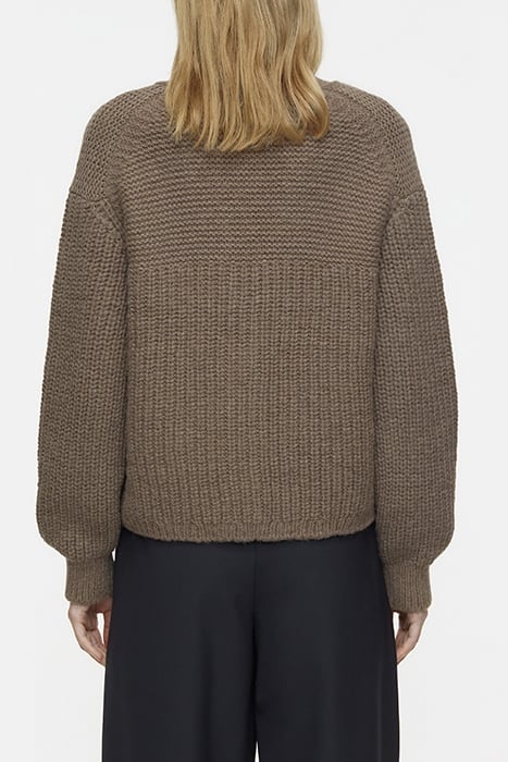 V CARDIGAN LONG SLEEVE OLD PINE 2