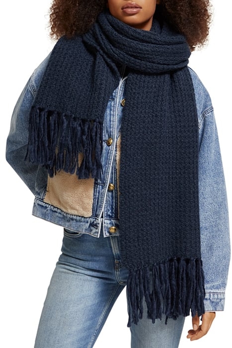 WAFFLE STITCH FRINGED SCARF NIGHT 3