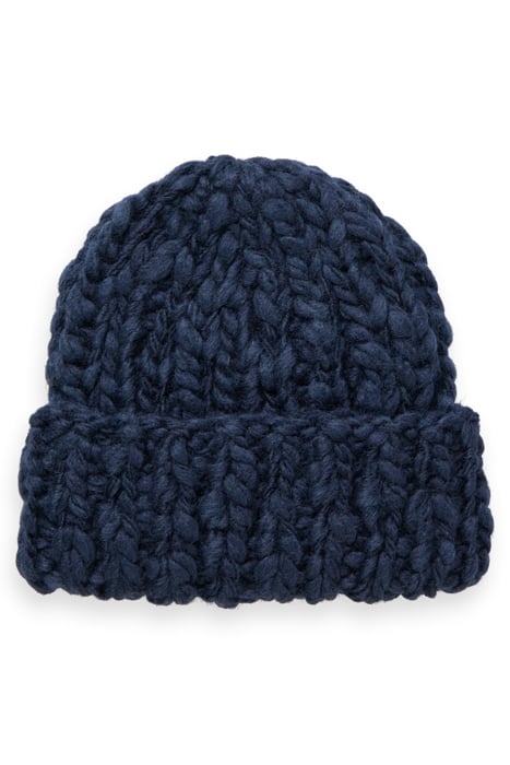 CHUNKY KNIT BEANIE NIGHT 4