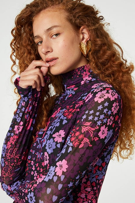 JOHANNA TOP BLACK/BUBBLE GUM PIN 5