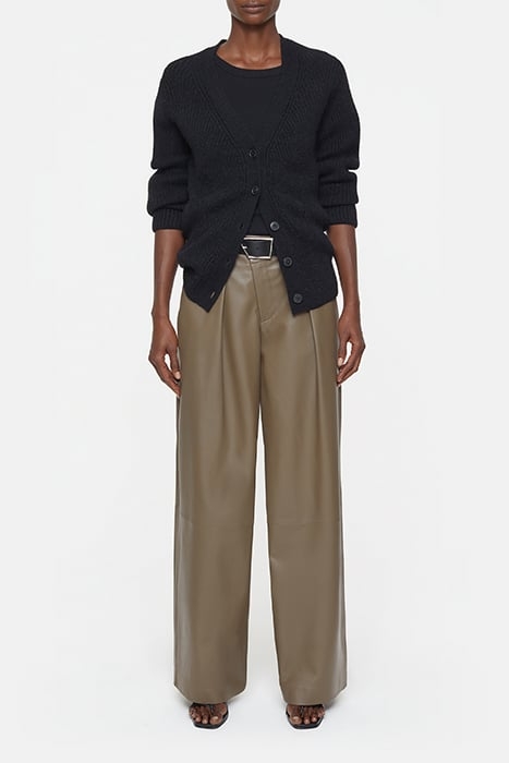 V CARDIGAN LONG SLEEVE KNITS BLACK 3