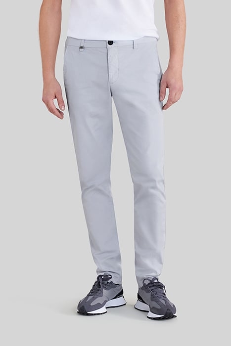 SKY SLIM CHINOS 1