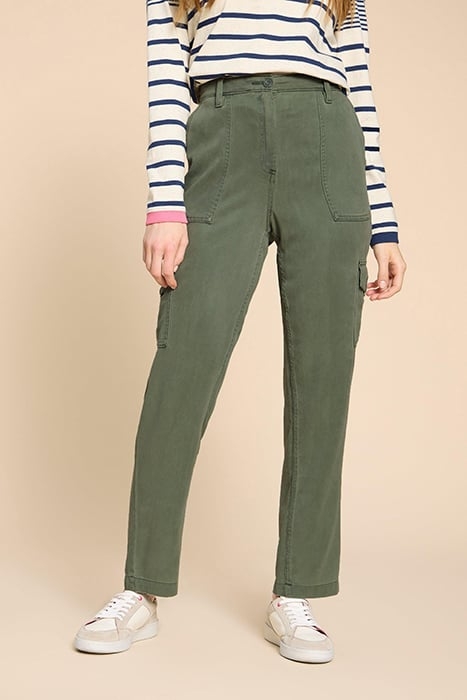 ARLO TENCEL CARGO TROUSER MID GREEN 1
