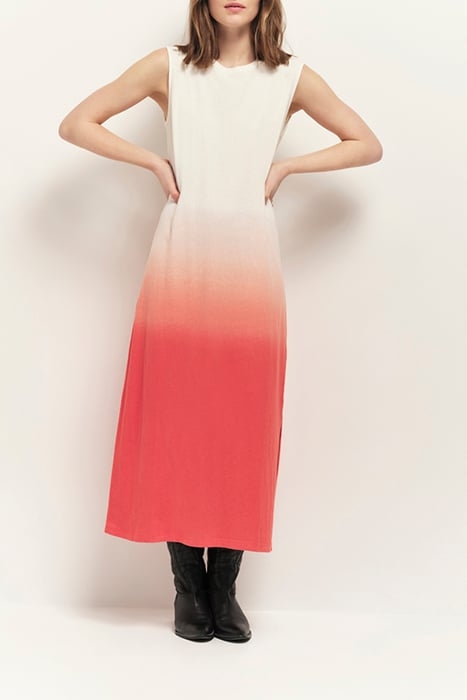 RIVO - DEEP DYE EFFECT CORAL KNIT MAXI DRESS 1