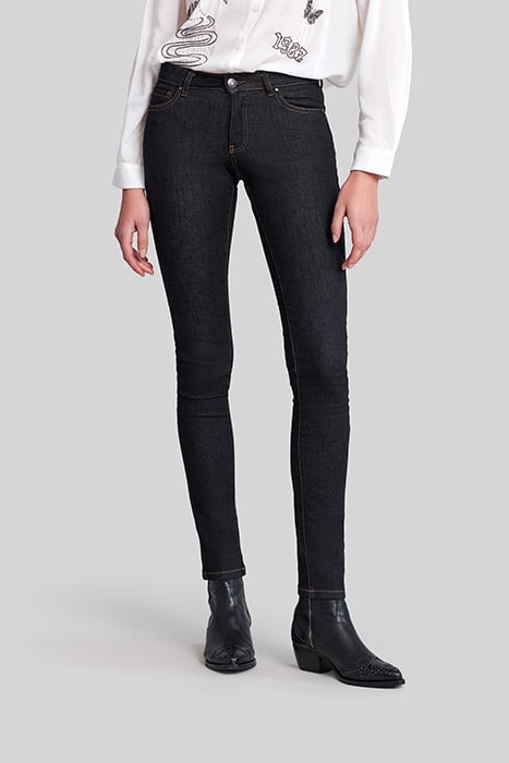 BLACK LOW WAIST SLIM JEANS 1