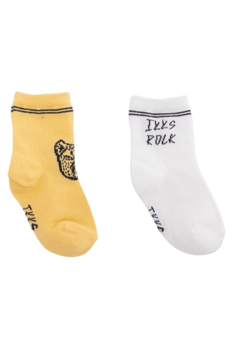 BABY BOYS’ YELLOW AND WHITE SOCKS 1