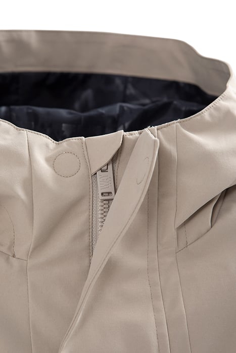 BOYS’ BEIGE PARKA WITH HEAT-SEALED SEAMS 6