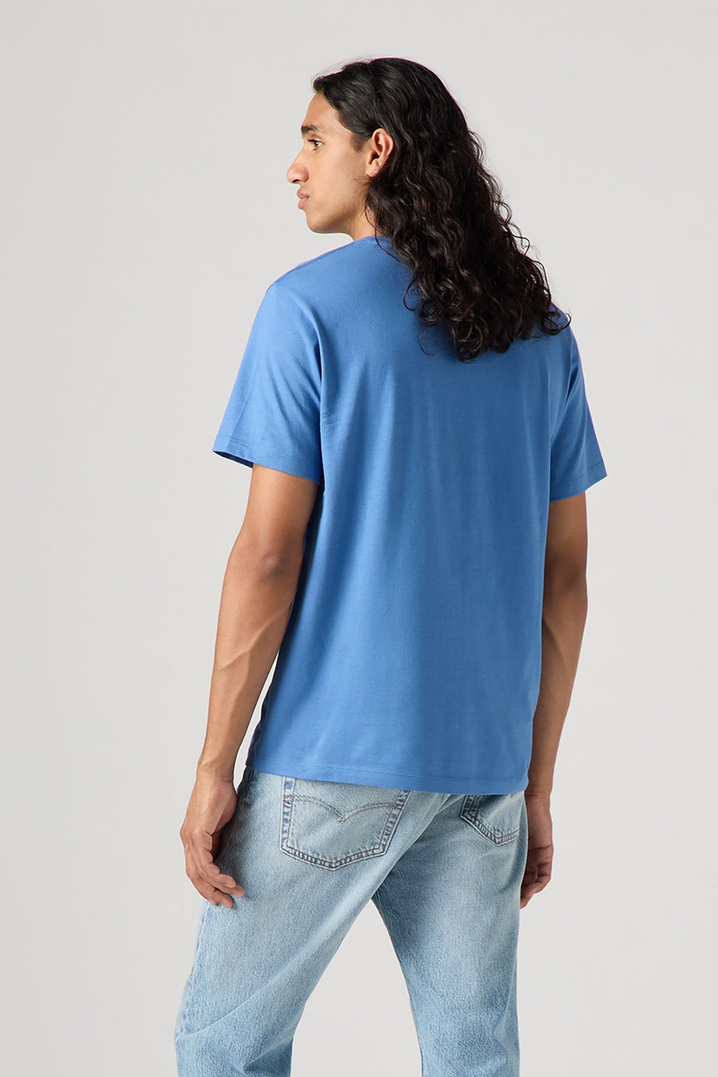 CLASSIC HOUSEMARK V-NECK TEE 2