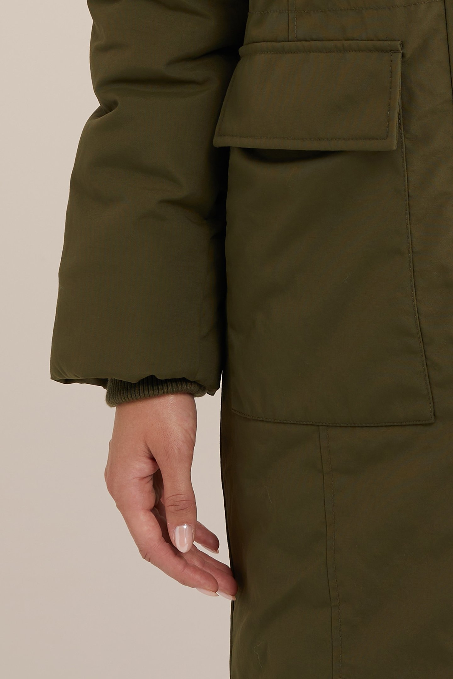 PARKA OLIVE GREEN 7
