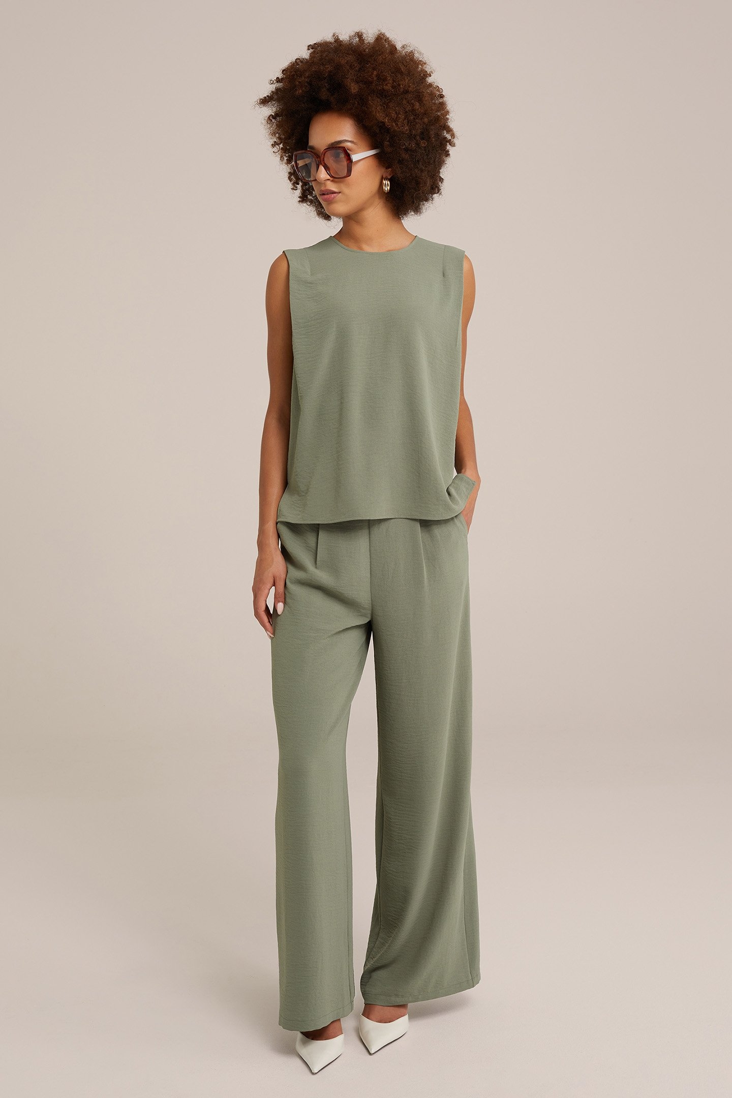 T-SHIRT LIGHT GREEN 3