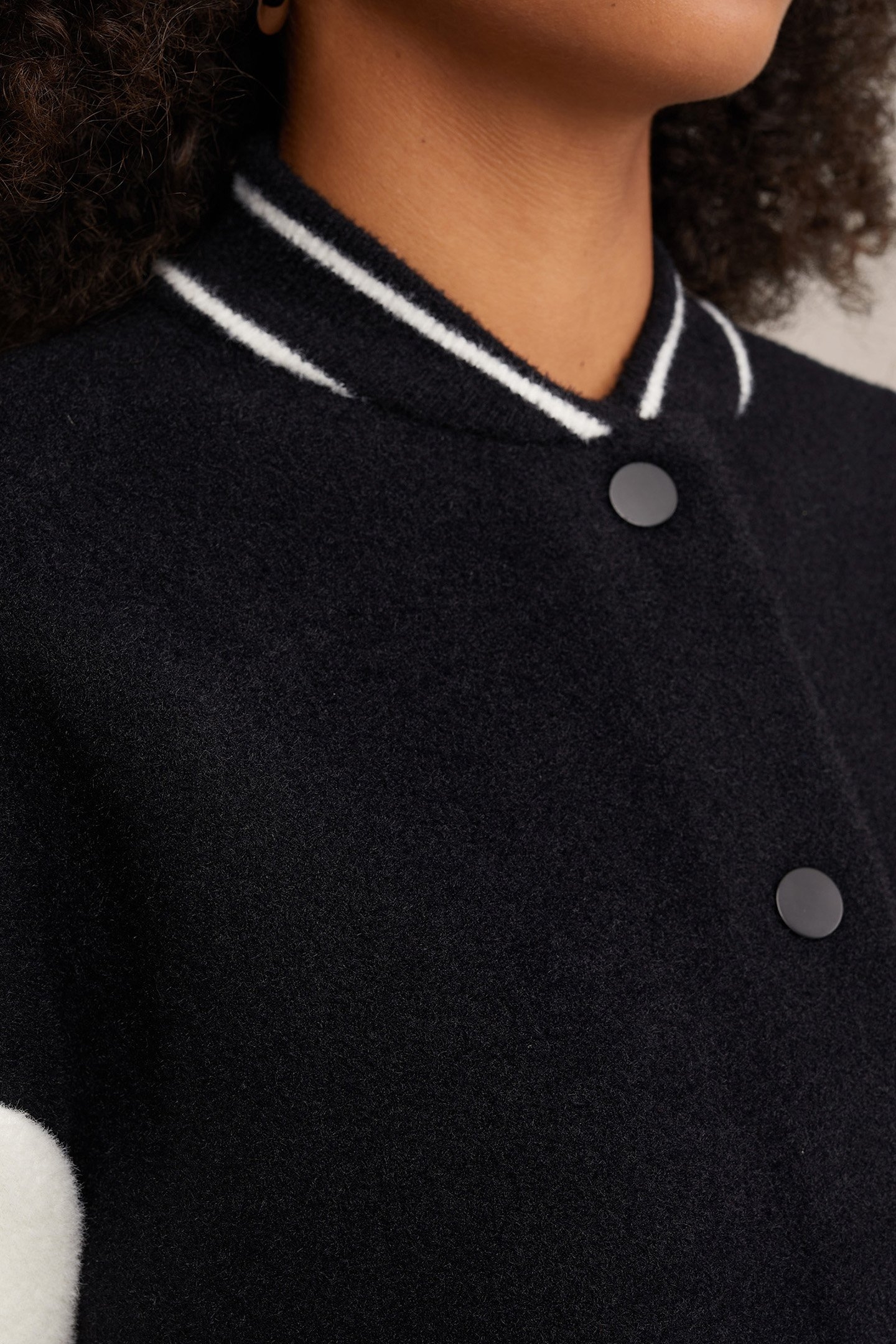 KNITTED CARDIGAN BLACK 6