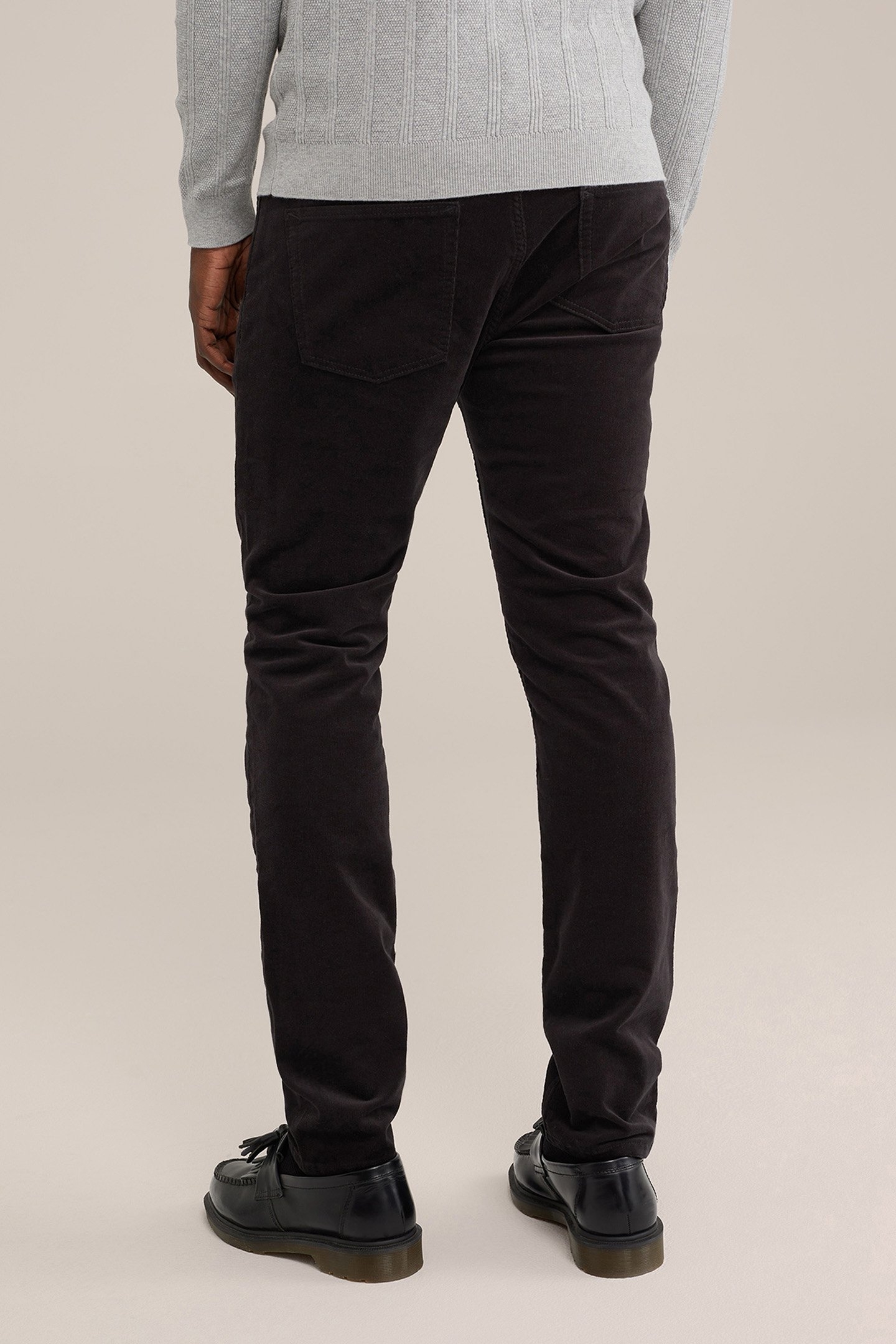 5-POCKET MID WAIST BLACK 2