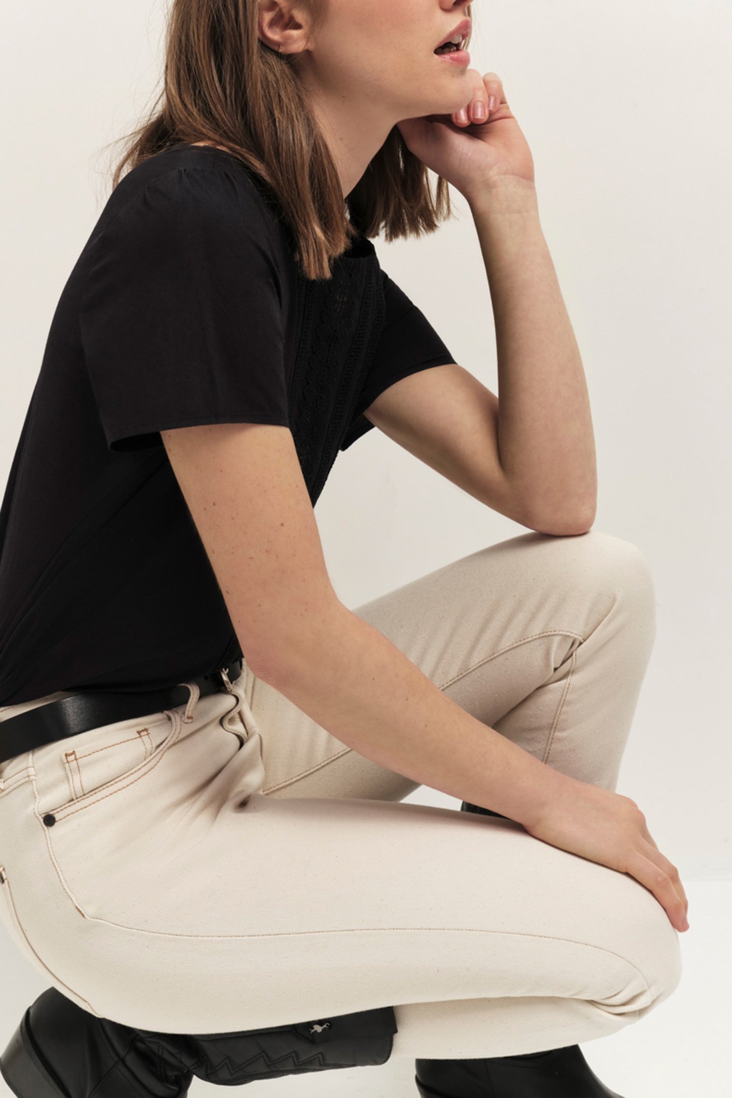 COPAL - BLACK TOP WITH LACE TRIM BLACK 3