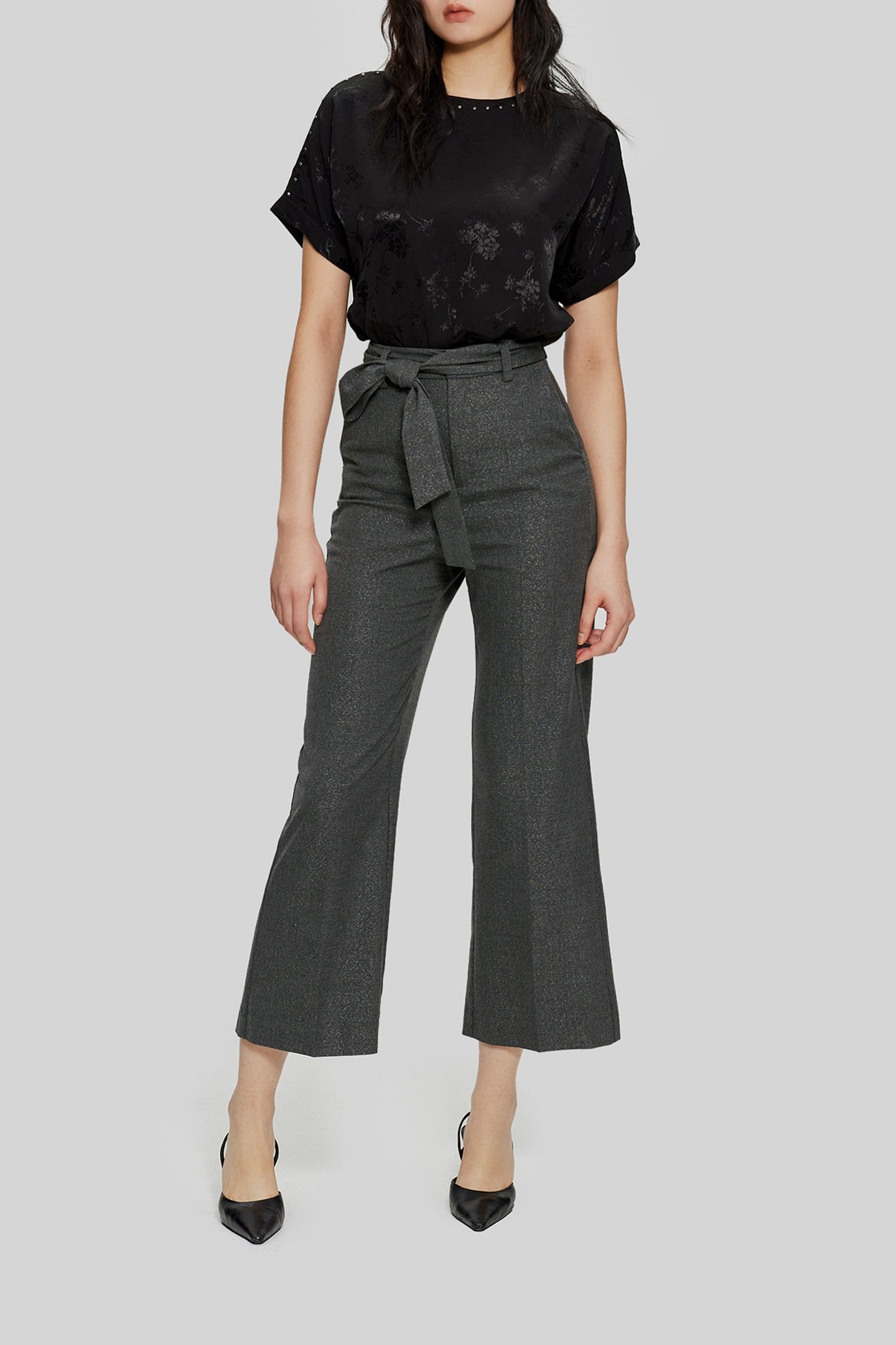 BLACK JACQUARD TOP WITH PLANT IMAGE AND STUDS 3