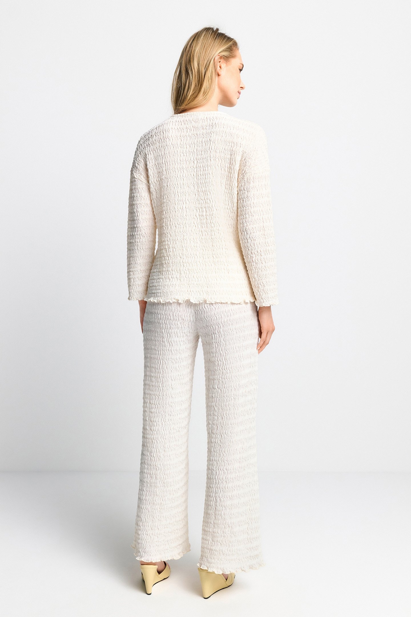 CRINKLED LONGSLEEVE WHISPER WHITE 3