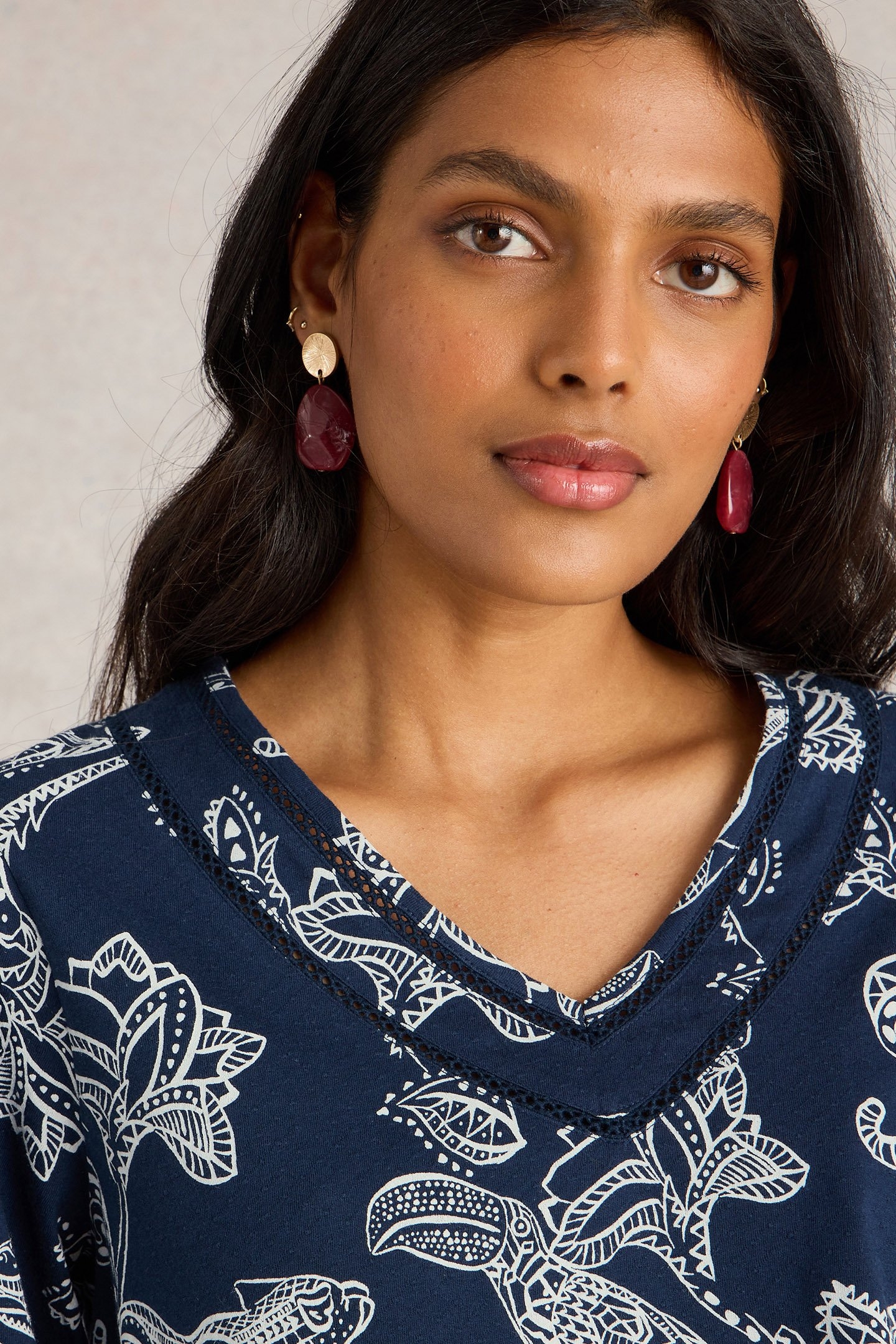 BETTY TIE HEM NAVY PRINT 5