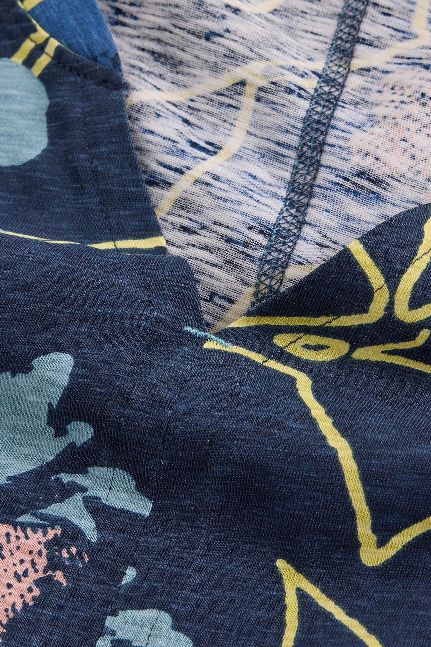 NELLY LS TEE NAVY MULTI 6