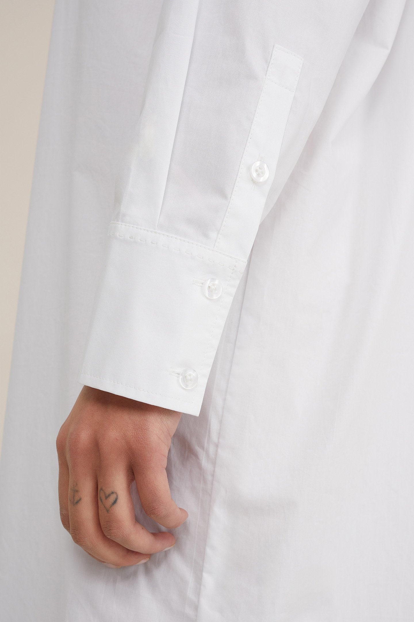 DRESS MID LENGTH WHITE 5