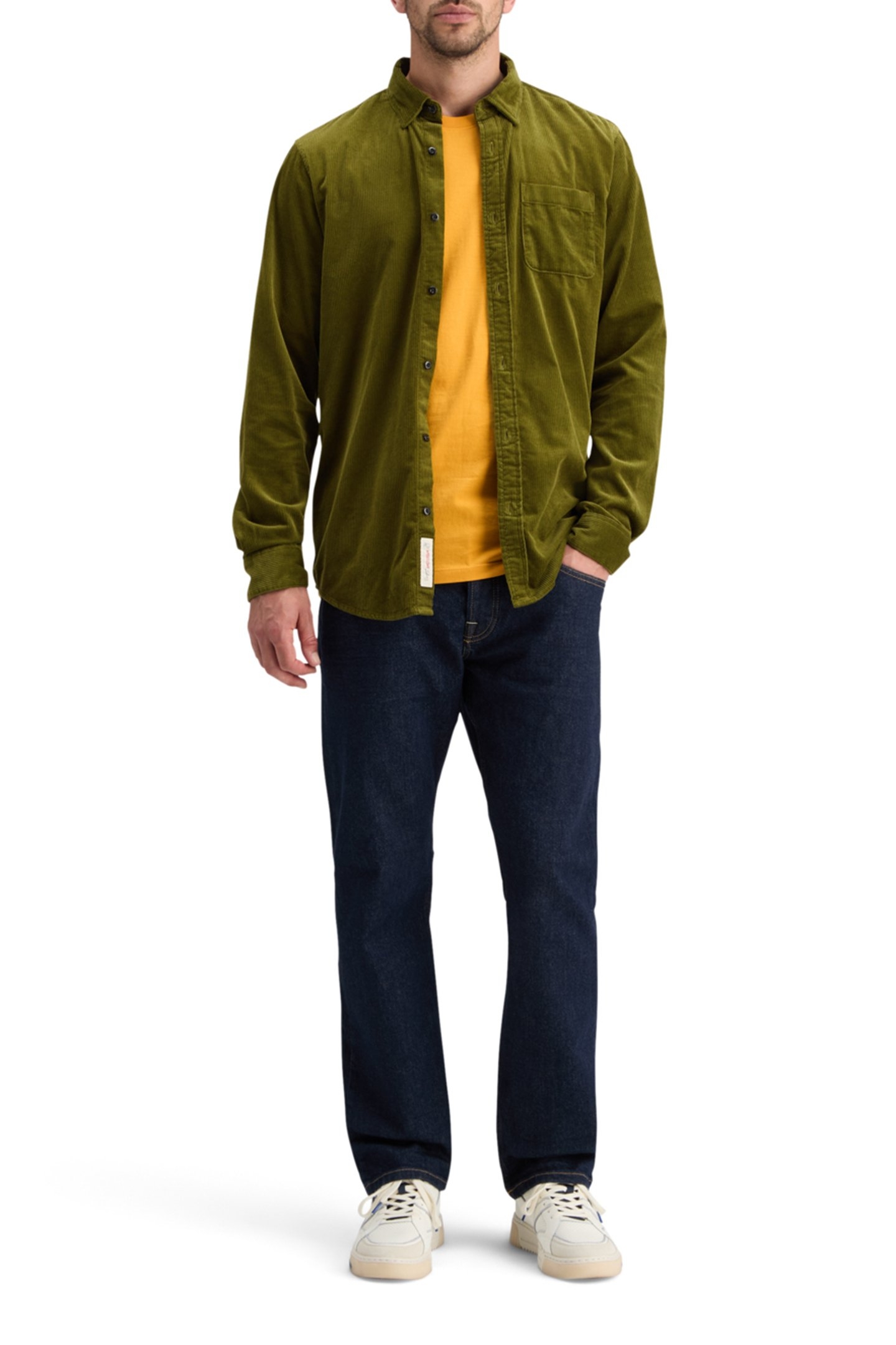 CHEST ARTWORK T-SHIRT YELLOW CAB 6