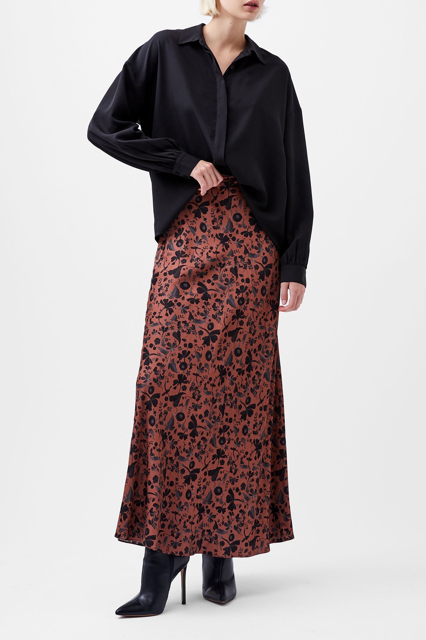 CAPRIANA CREPE TIE BACK SHIRT BLACKOUT 1