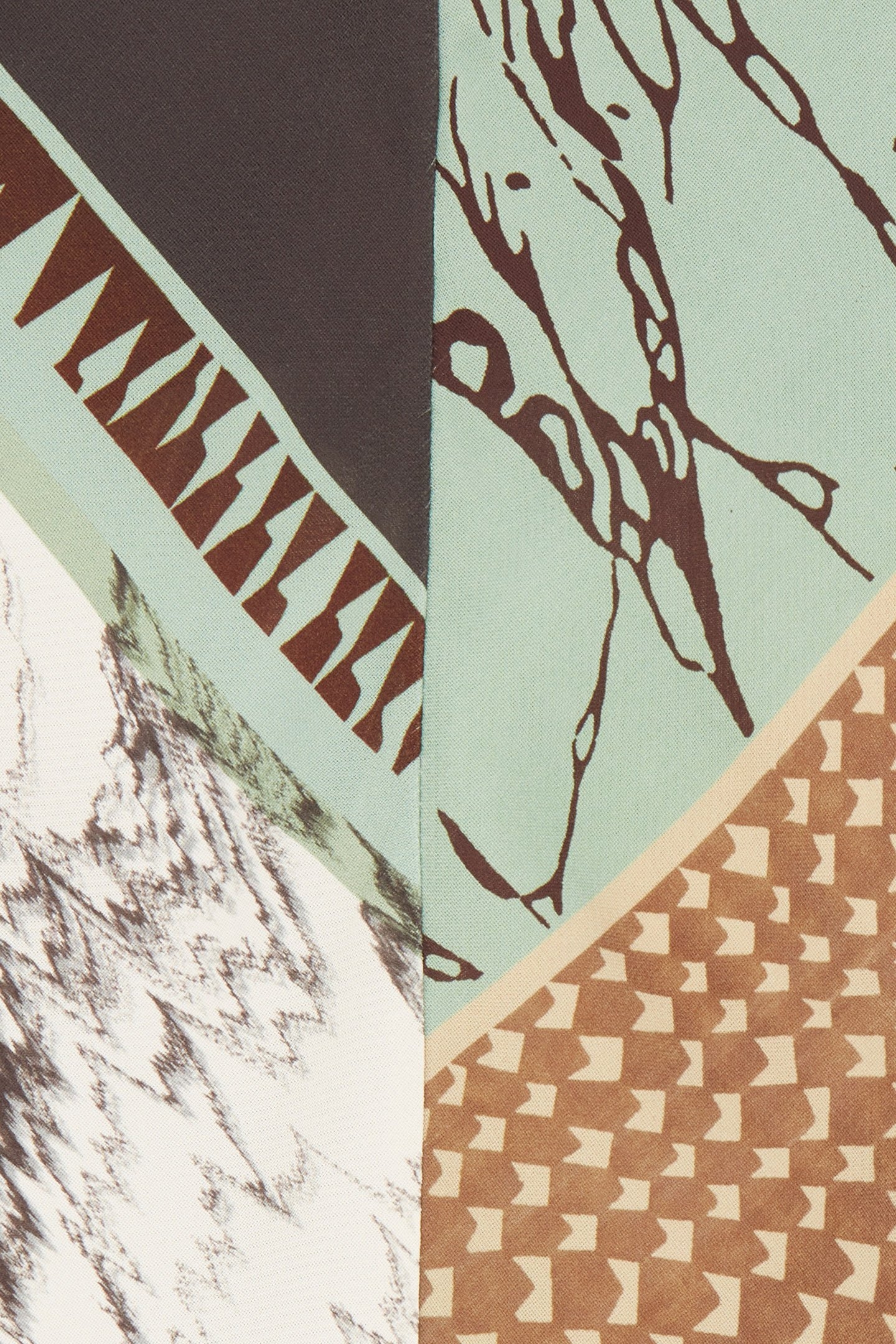 TOP LT GREYISH GREEN 3