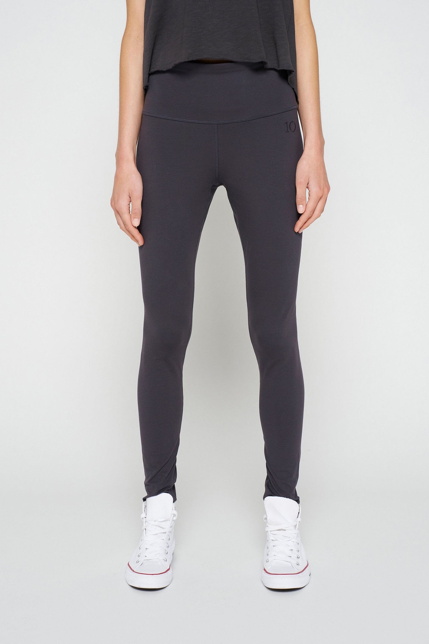 YOGA LEGGINGS GREY RAVEN 1