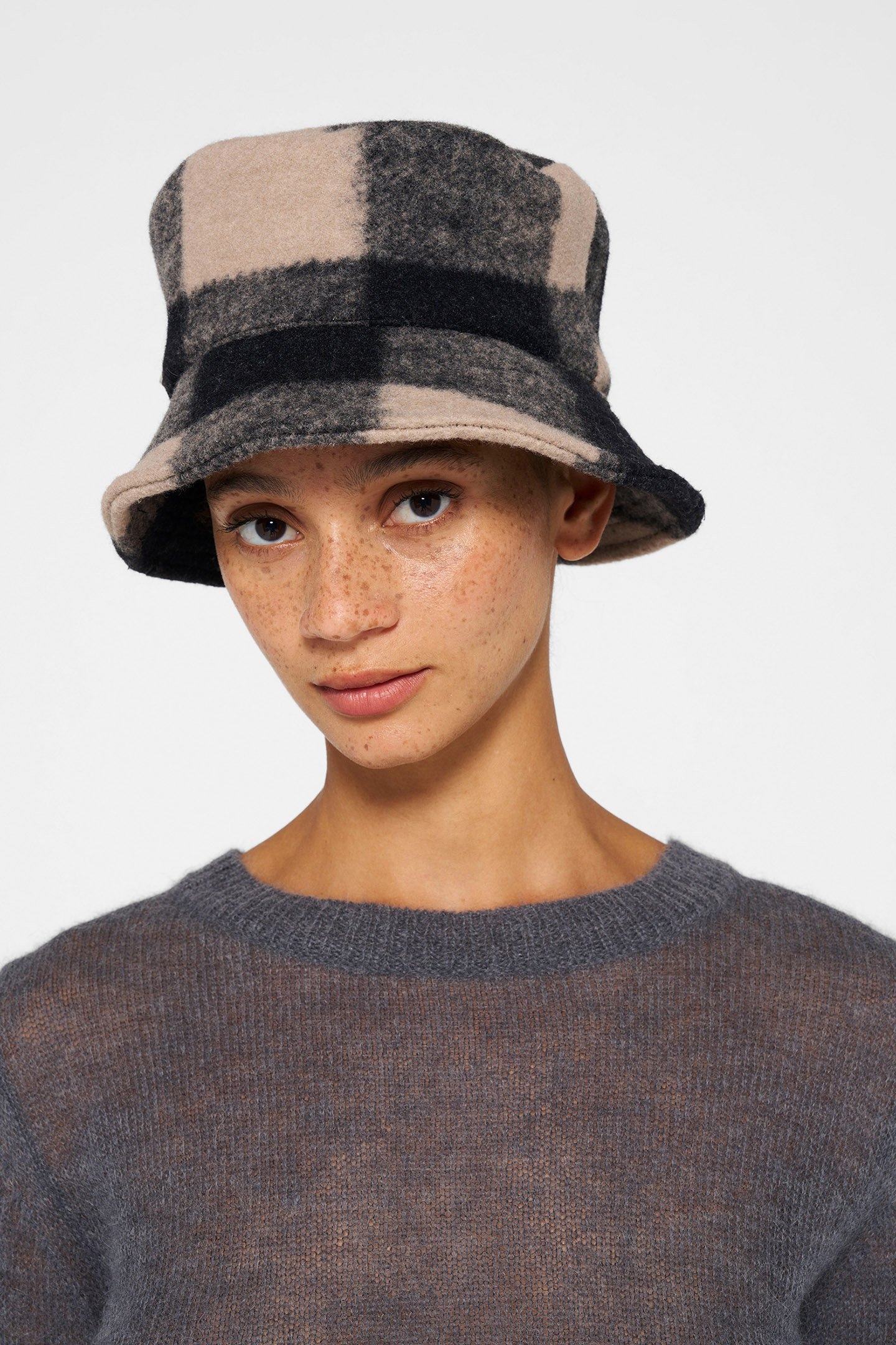 WOOL HAT CHECK SAFARI 2