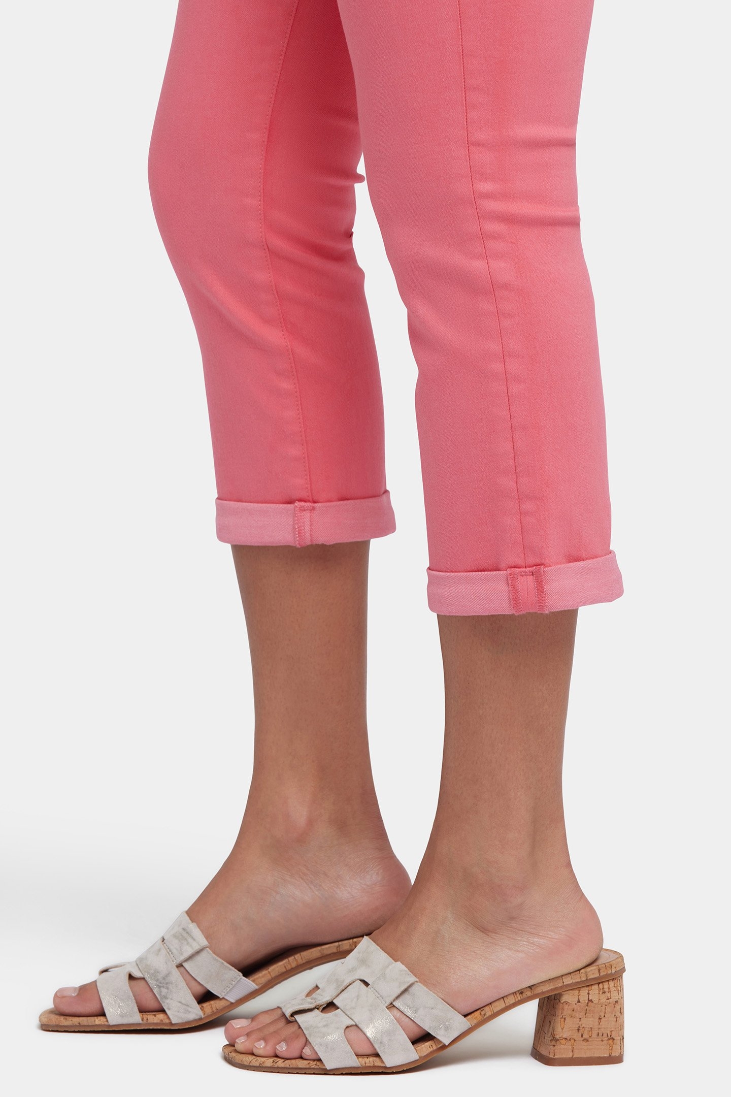 CHLOE CAPRI SPICED CORAL 6