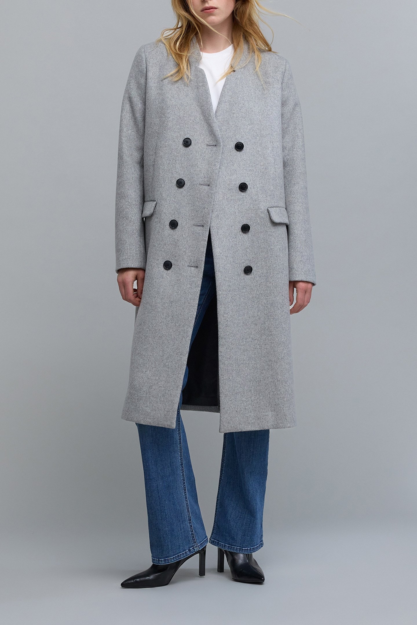 LONG GREY COAT WITH REMOVABLE LINING 3