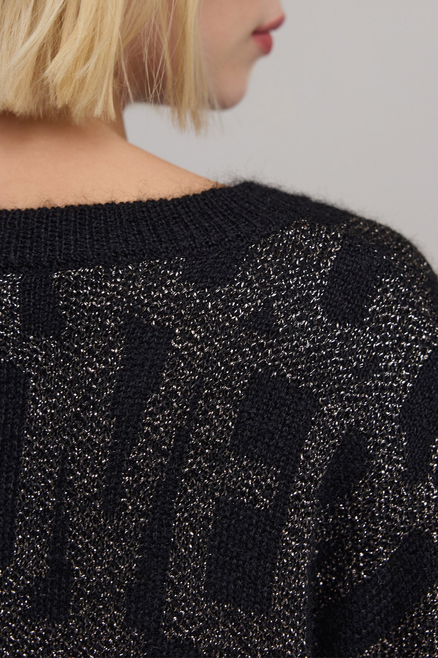 BLACK JACQUARD SWEATER WITH KHAKI PRINT 6