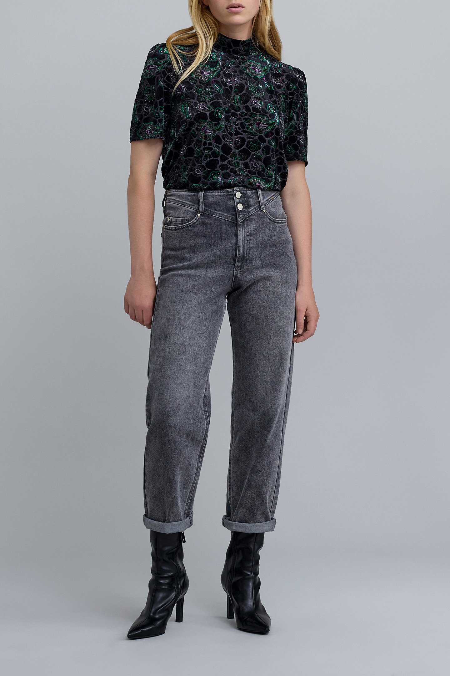 BLACK BAROQUE PAISLEY VELVET DEVOURED TOP 3