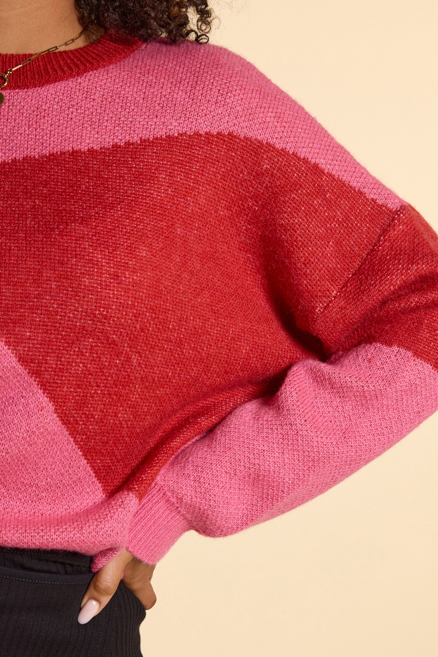 RED JACQUARD SWEATER WITH COLOR BLOCK PATTERN 5