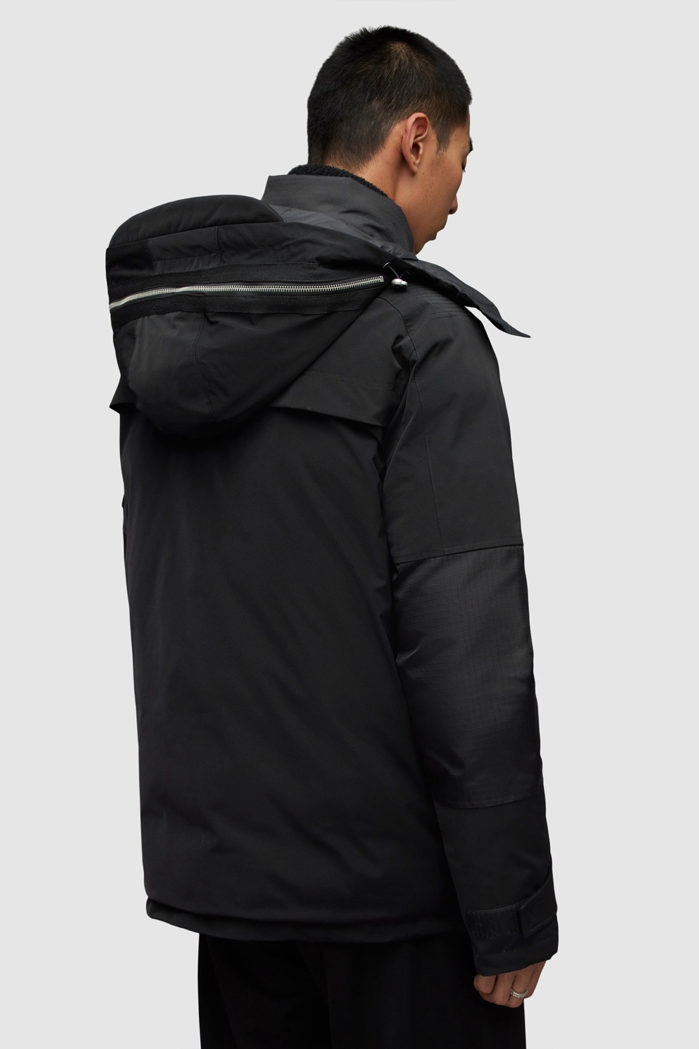 ORBIT PUFFER BLACK 2
