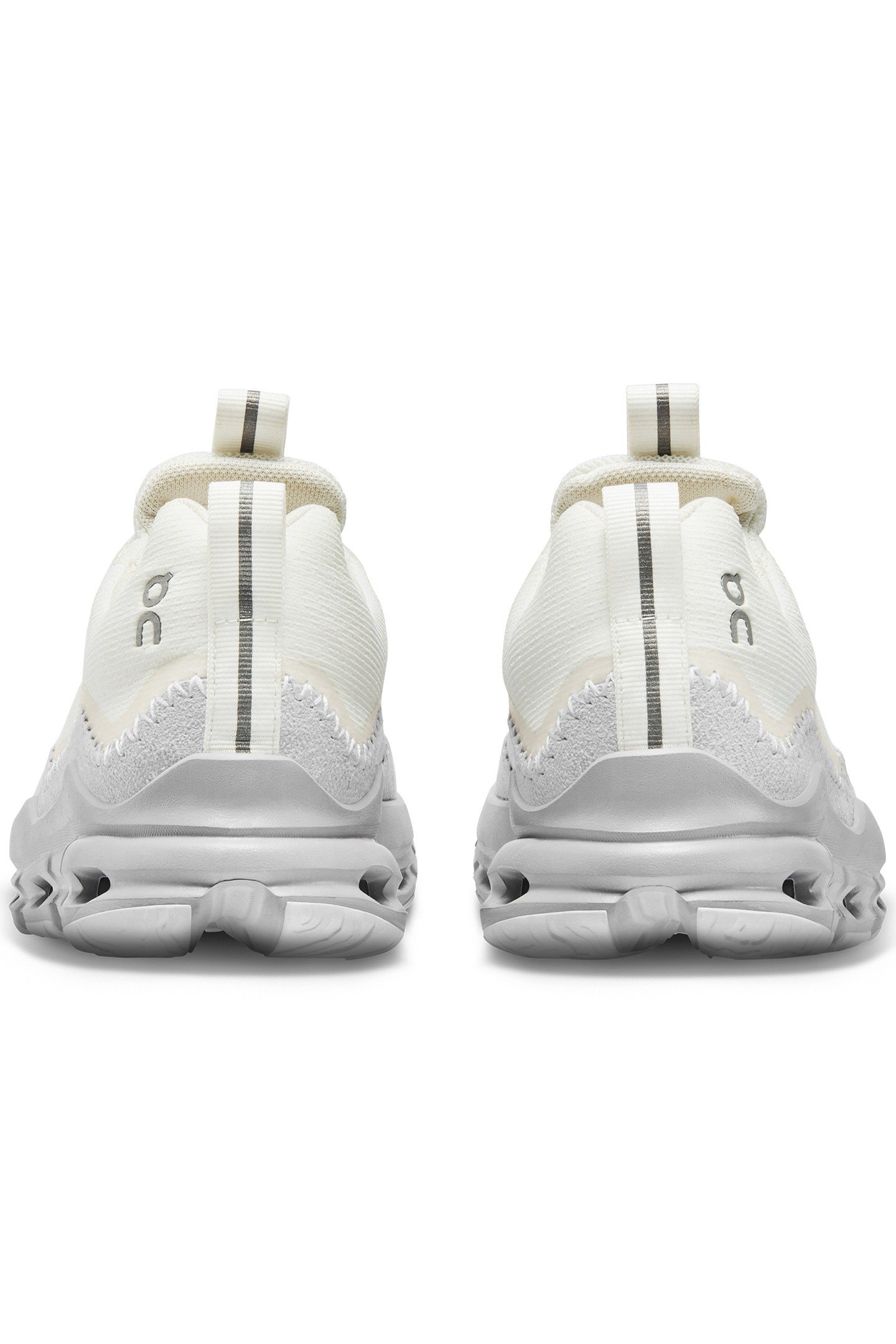 CLOUDAWAY 1 UNDYED-WHITE GLACIER 4