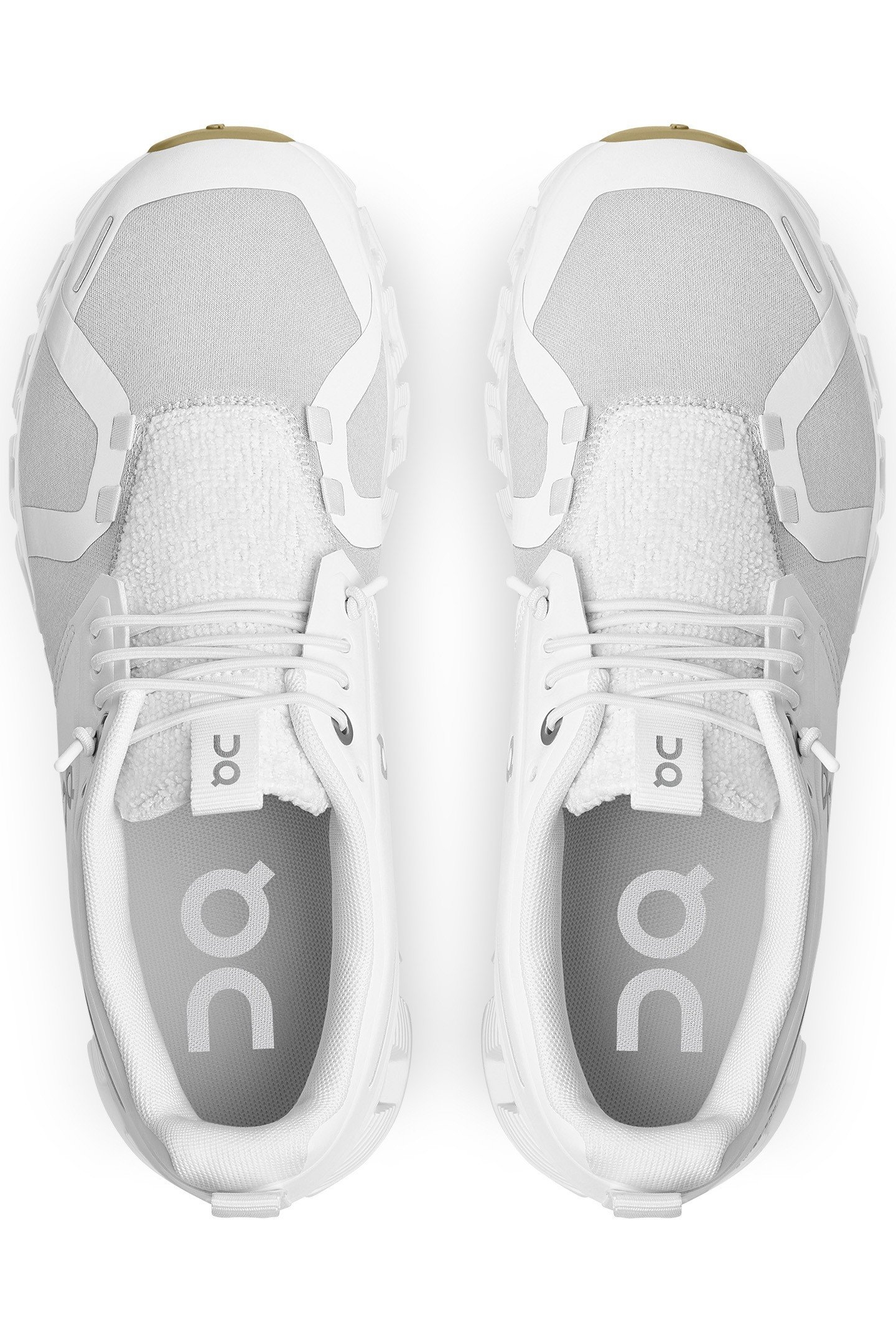 CLOUD 5 TERRY WHITE ALMOND 3