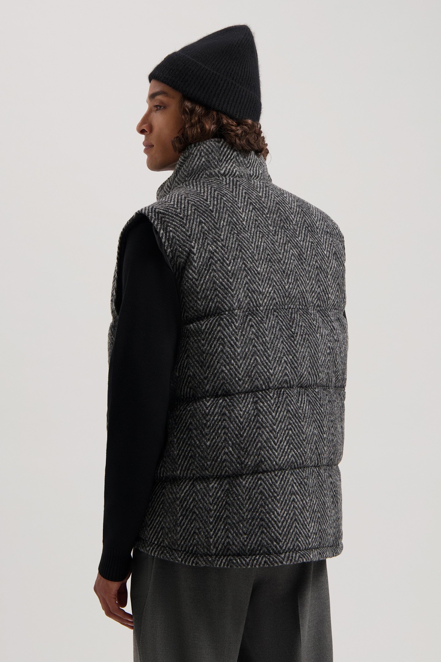 DS_JACE BODYWARMER ELEPHANT SKIN 2