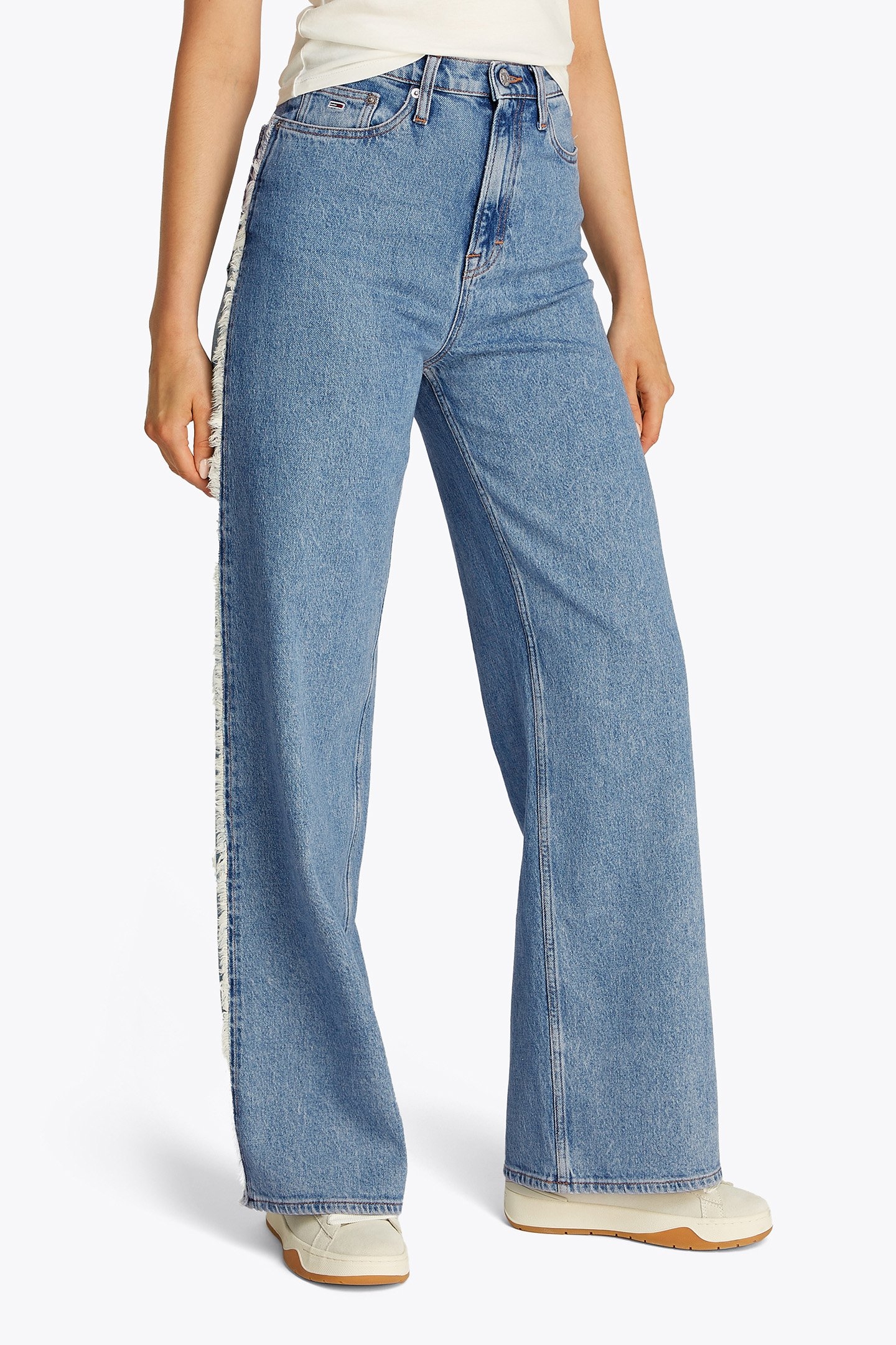 CLAIRE HR WD FRINGE DENIM LOOSE FIT JEANS LIGHT BLUE 1