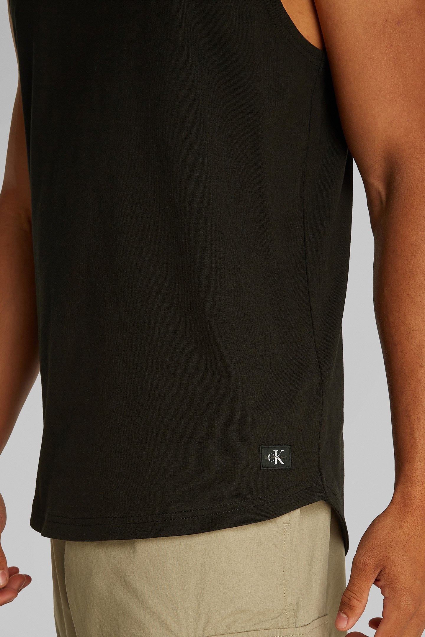 WOVEN LABEL TANK CK BLACK 6