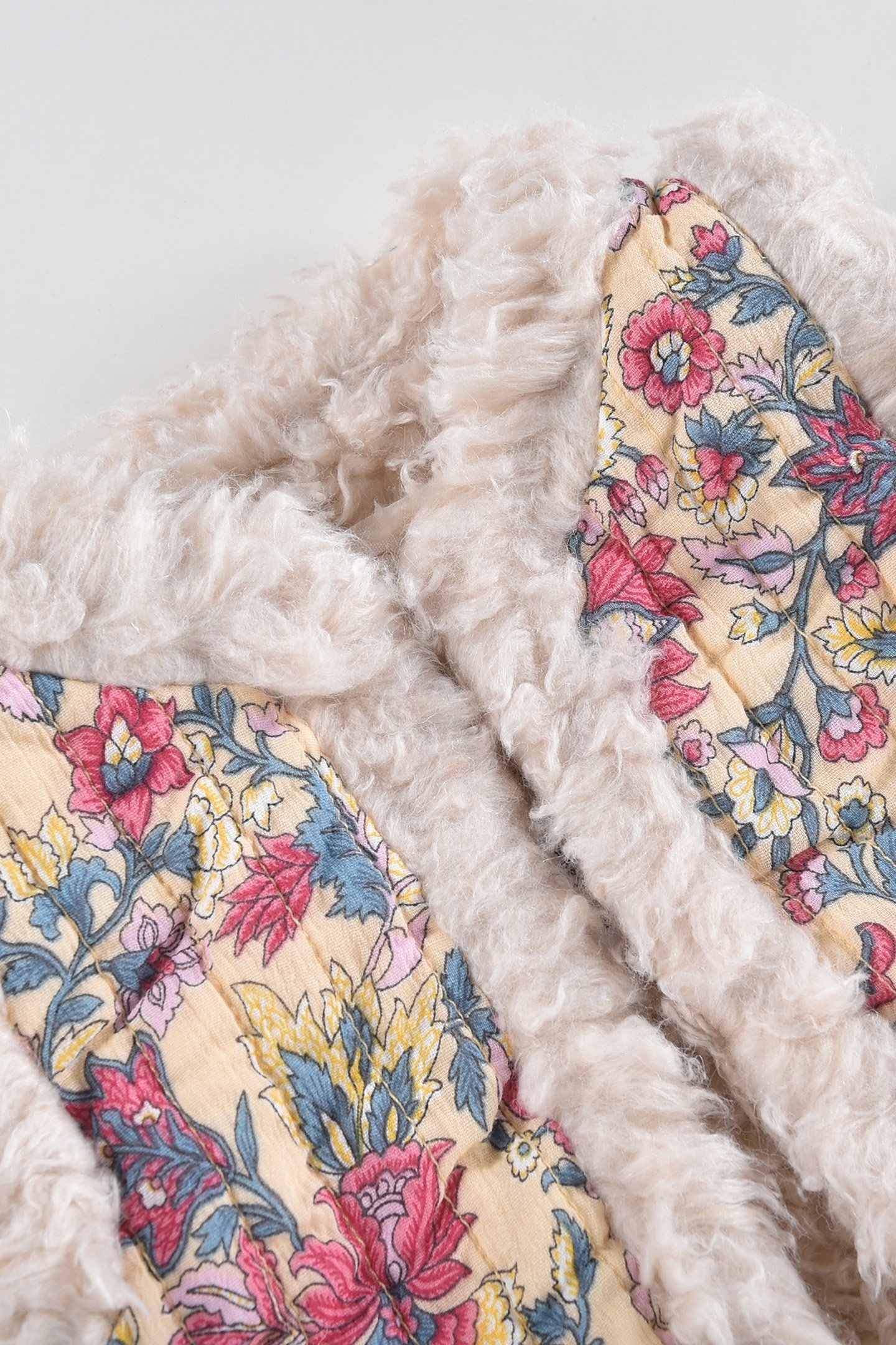 VEST MACKENZIE BUTTER FLOWER GUEDRA 3