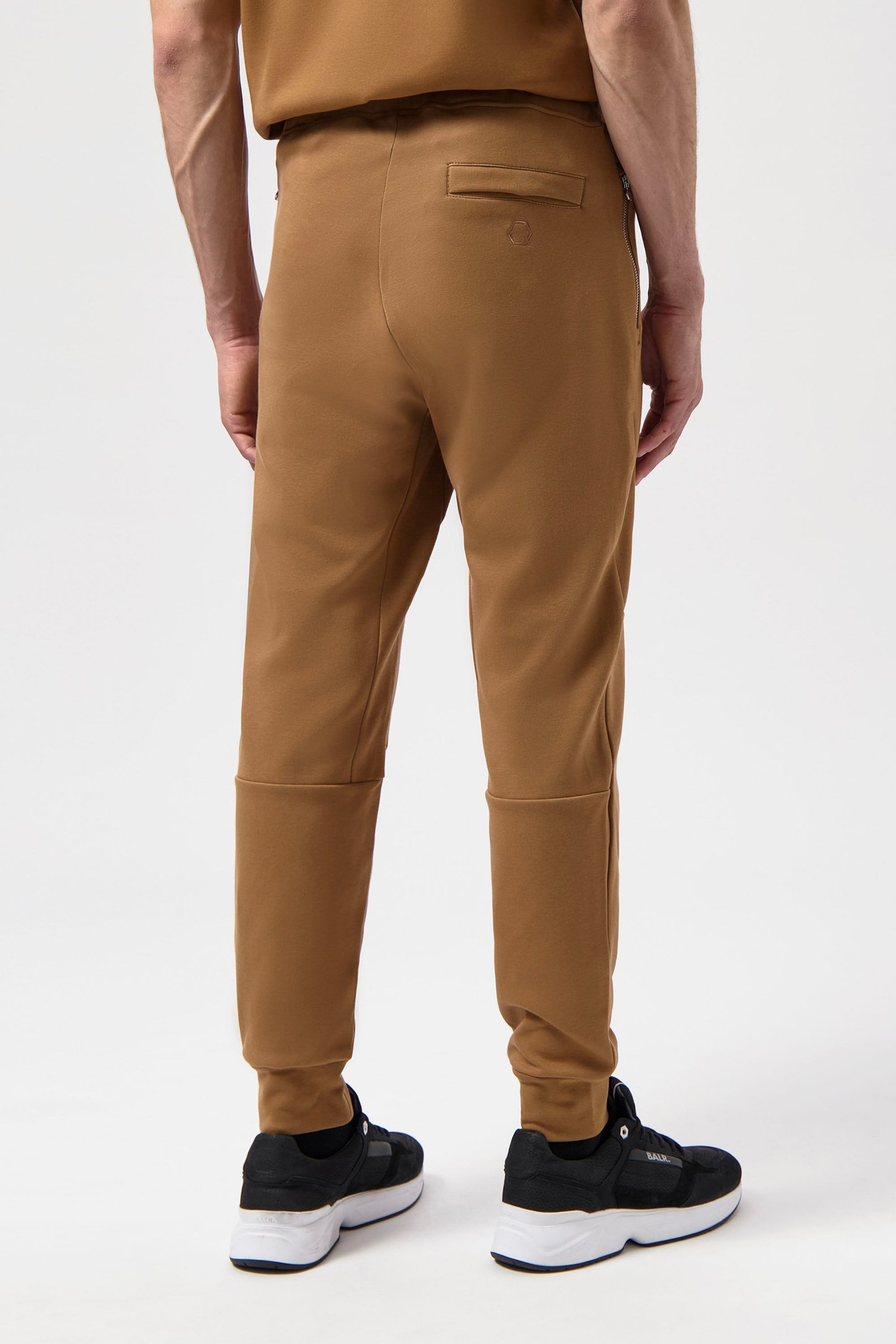 Q-SERIES REGULAR FIT JOGGER TOASTED COCONUT 2