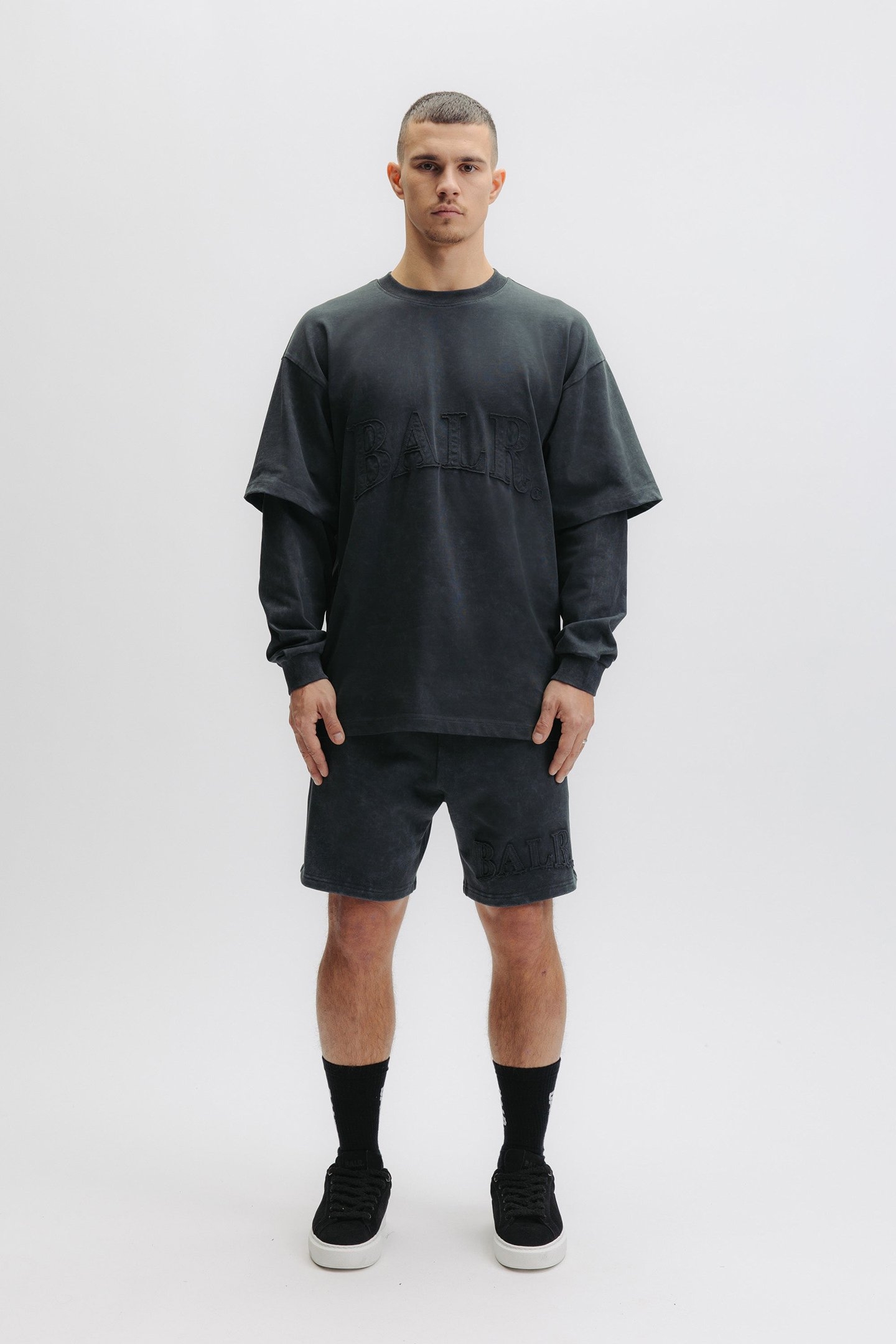 URBAN WASHED LONGSLEEVE VOLCANIC GREY 1